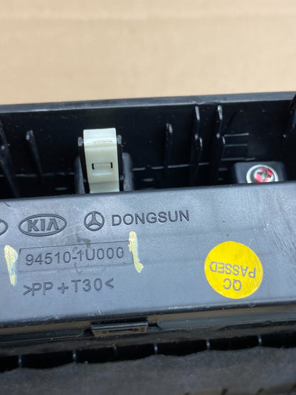 2011 to 2013 Kia Sorento Center Radio Climate Control Clock Trim AI6228 DG6