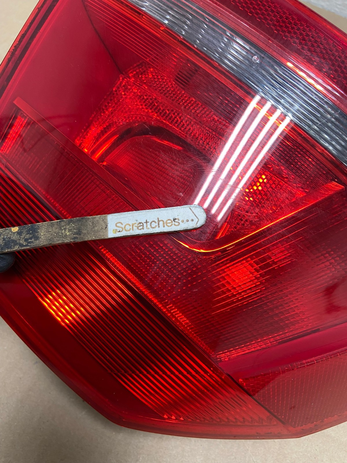 2012 to 2015 Volkswagen Passat Left Driver Lh Side Tail light AI1393 LK3