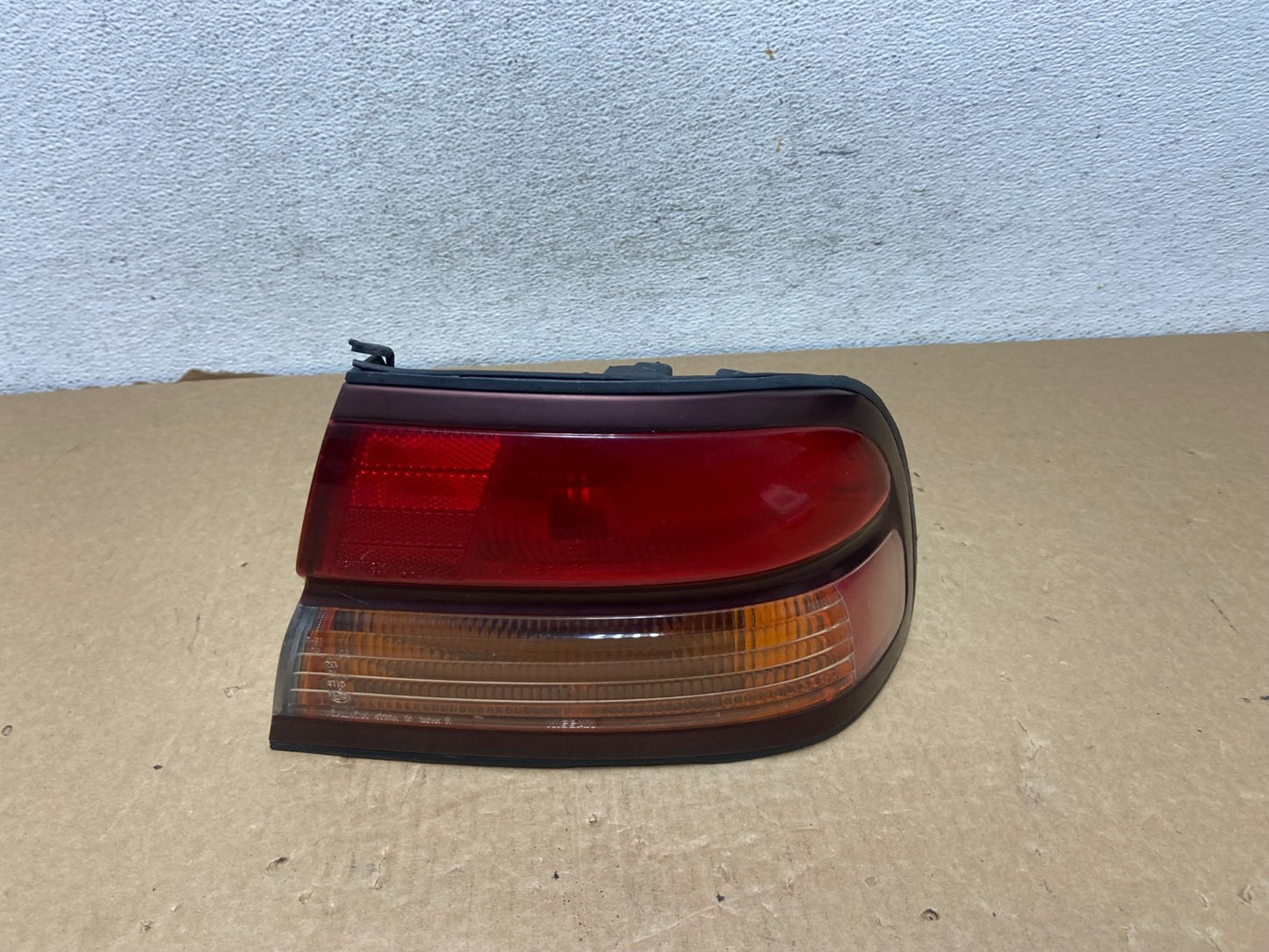 1996 - 1997 Infiniti i30 Right Passenger Rh Side Tail Light AF7341 DG0