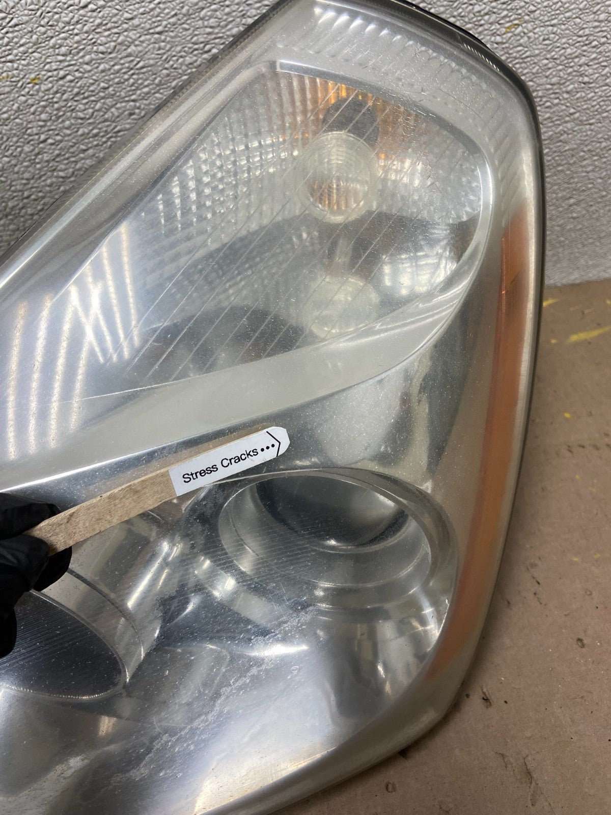 2008-2012 Kia Sedona Left Driver Lh Side Headlight Halogen AD2394 DW3