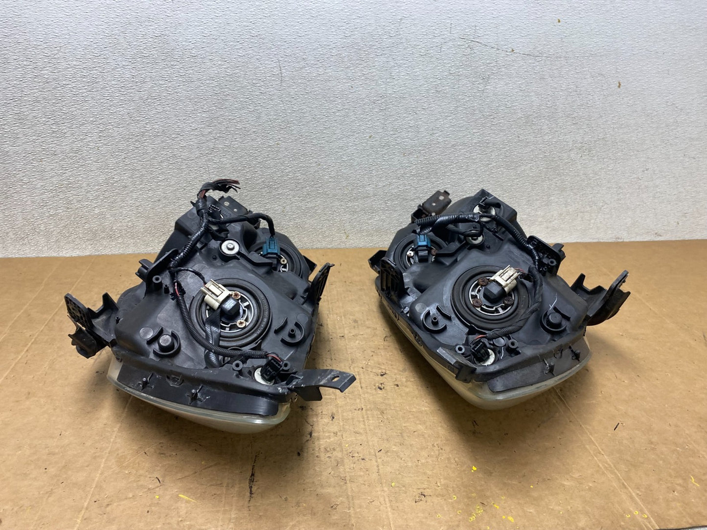 2005 2006 2007 Honda Odyssey Left+Right Set Halogen Headlights T3725 DW12
