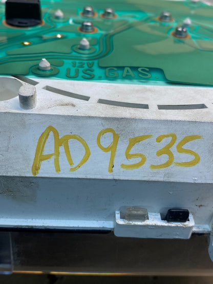 2007 Gmc W4500 Speedometer Speedo Instrument Cluster Gauge AD95358
