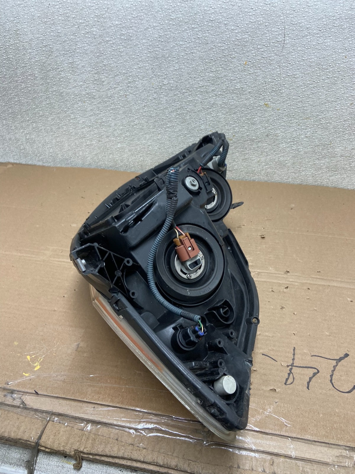 2006 to 2010 Toyota Sienna Right Passenger Rh Side Headlight Halogen AB1361 DW8