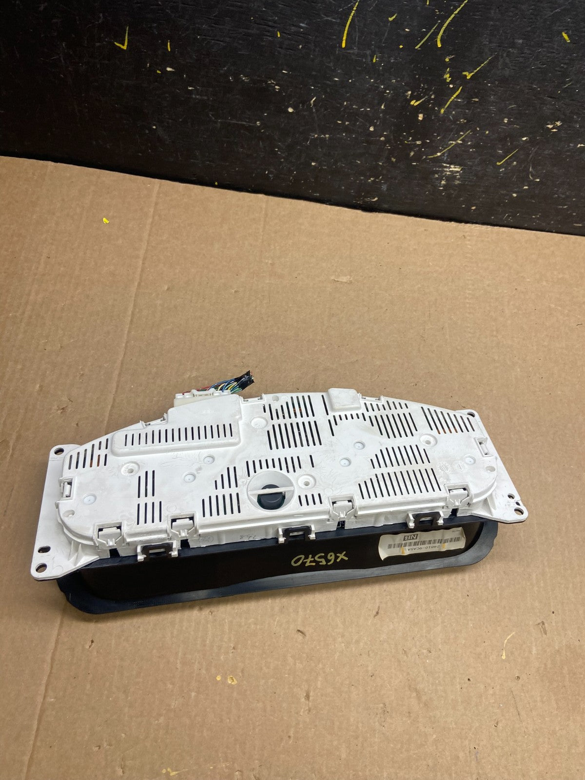 2011 Nissan Xterra Speedometer Instrument Cluster OEM X6570 DG3
