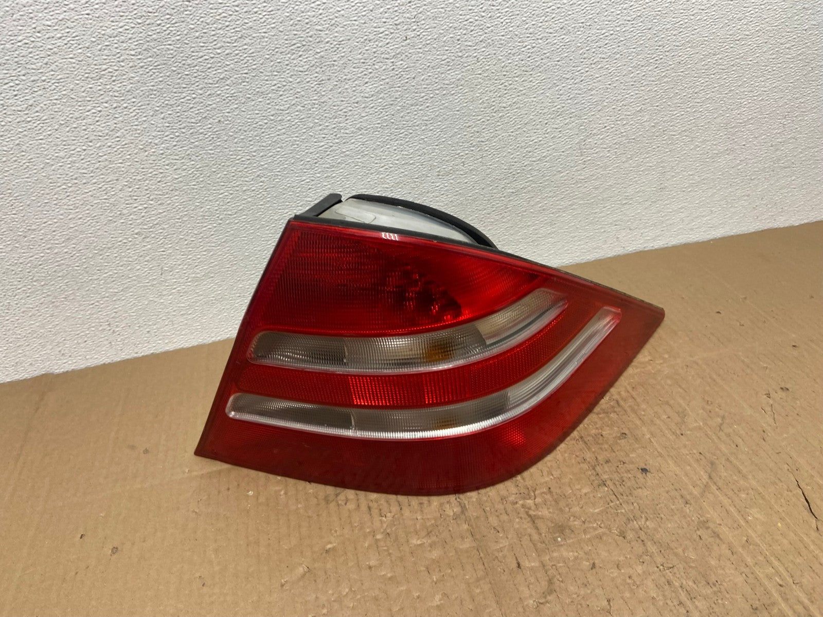2000-2002 Mercedes-Benz S-Class Tail Light Right Passenger Side Oem AB8426 LK0