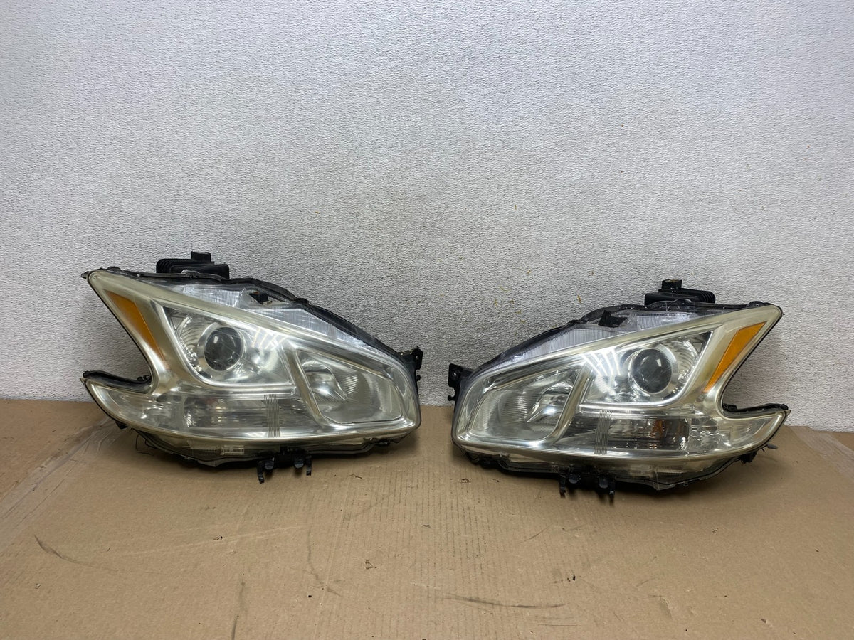 Halogen 2009 to 2014 Nissan Maxima Left+Right Set Side Headlights AH6714 DW0