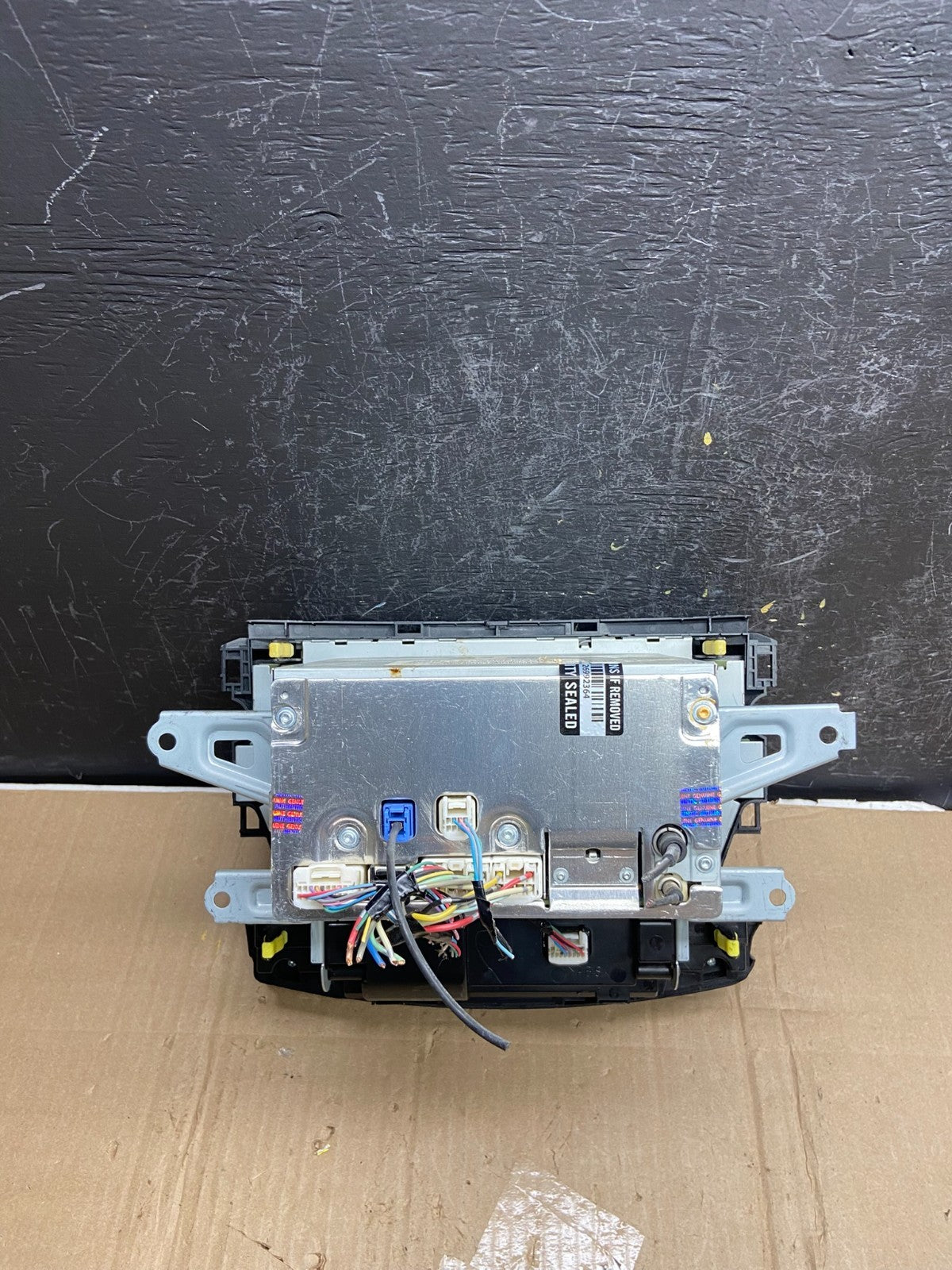 2011 2012 Toyota Avalon AM FM CD Radio Screen Display Receiver AE1722 DG5