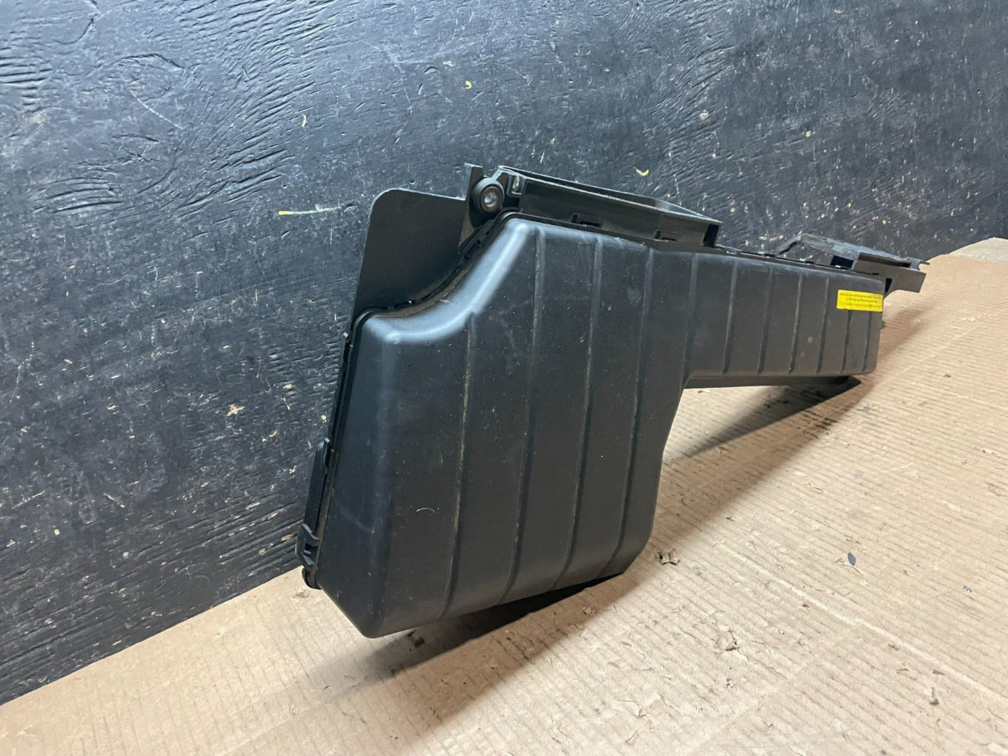 2008 to 2014 Nissan Murano Upper Air Intake Duct  y2012 DG1