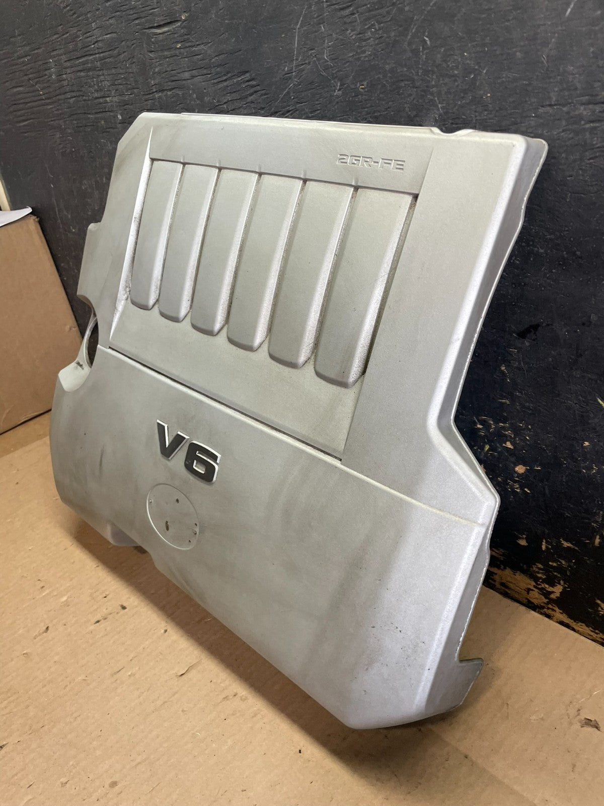 2008 to 2010 Toyota Highlander Top Engine Cover Lid OEM Z8497 DG1