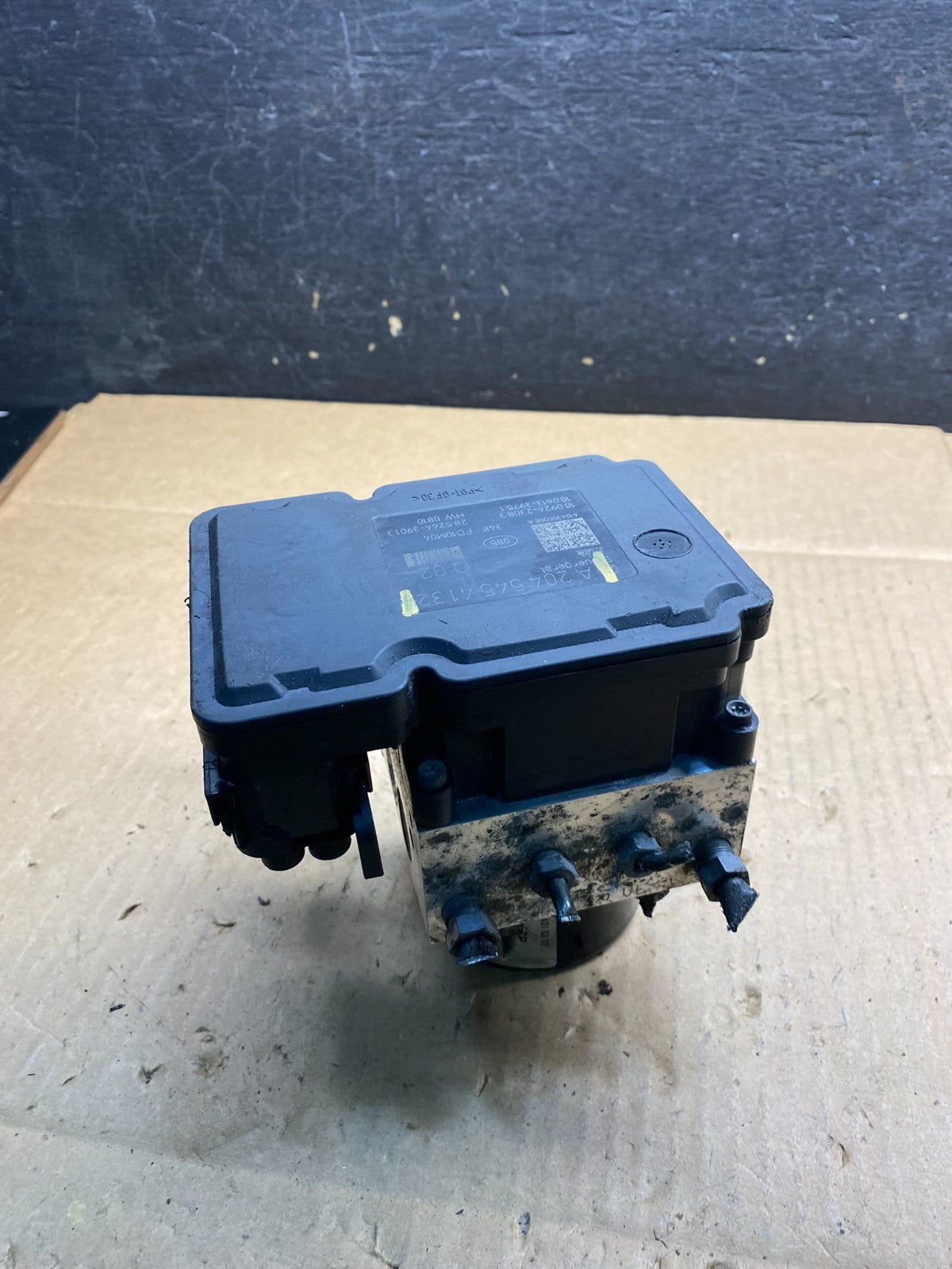 2008 2011 Mercedes W204 C300 ABS Anti Lock Brake Pump Module ai7722 DG3