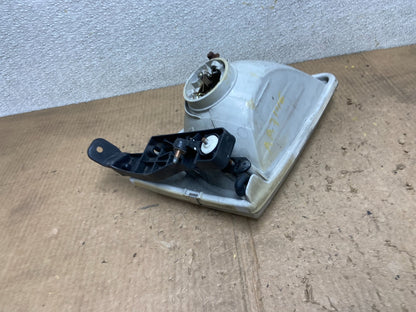 2001 2002 2003 Toyota Sienna Left Driver Lh Side Headlight Halogen AA7146 DW7