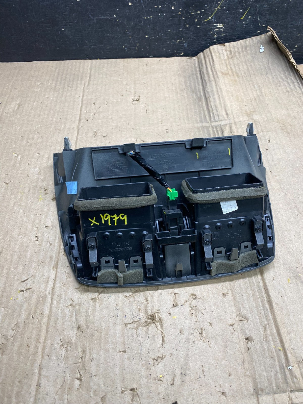 2007 2008 2009 Acura Mdx Center Console Upper Air Vent Hazard Trim OEM x1979 DG4