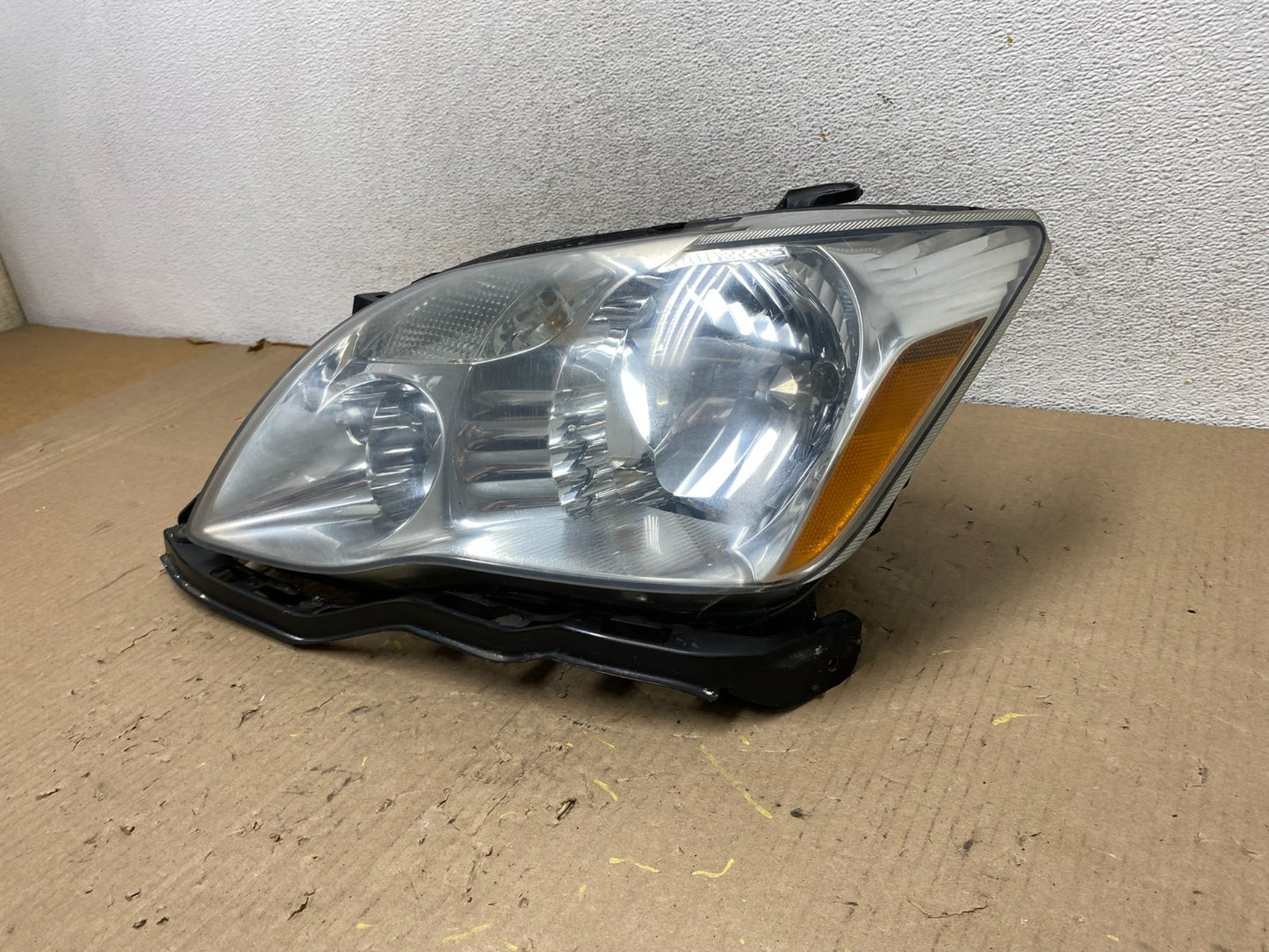 2005 2006 2007 Toyota Avalon Left Driver Lh Side Halogen Headlight AG8072 DW2