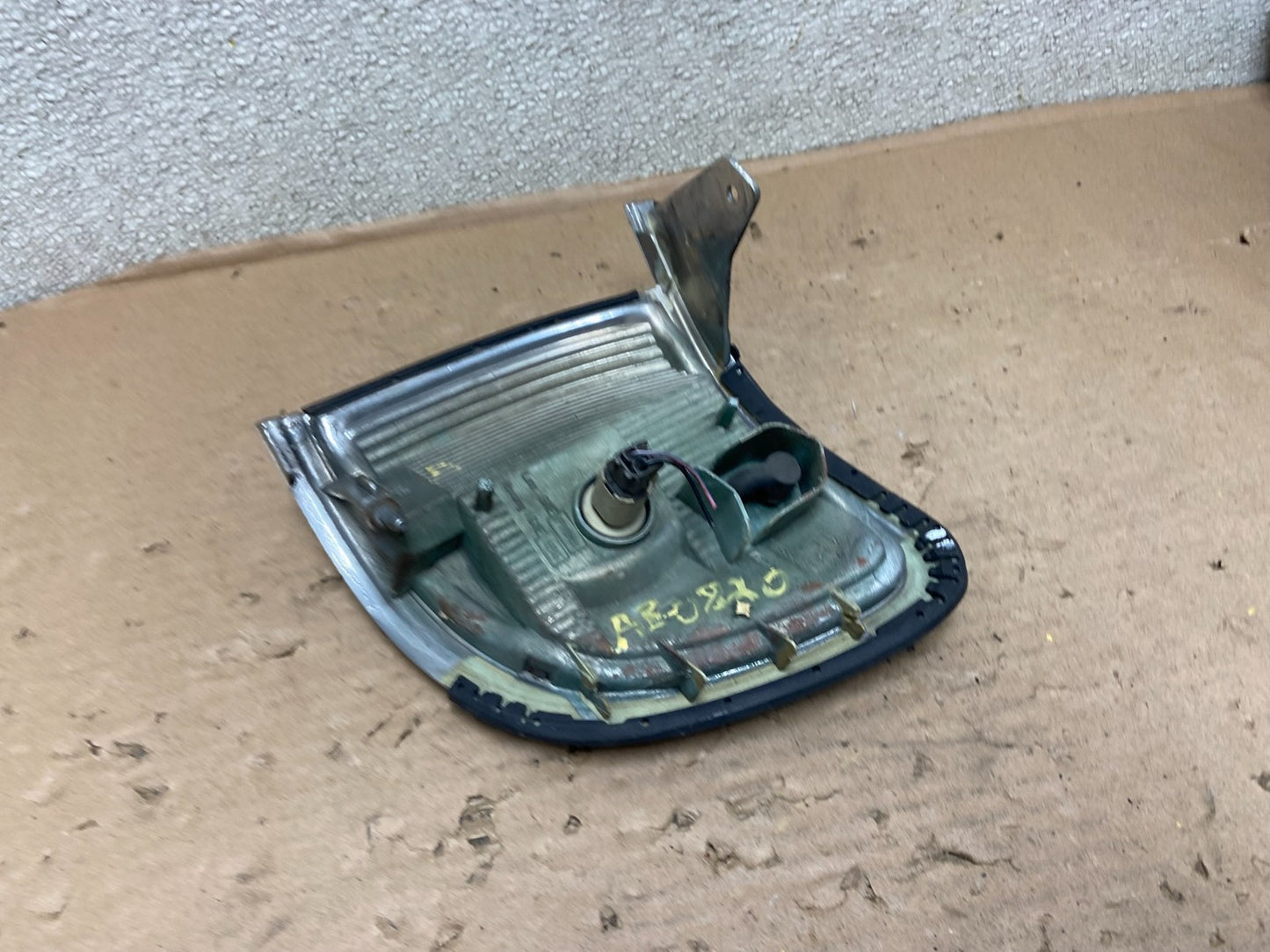1996-1998 Nissan Pathfinder Right Passenger RH Turn Signal Oem AB0820 DG5