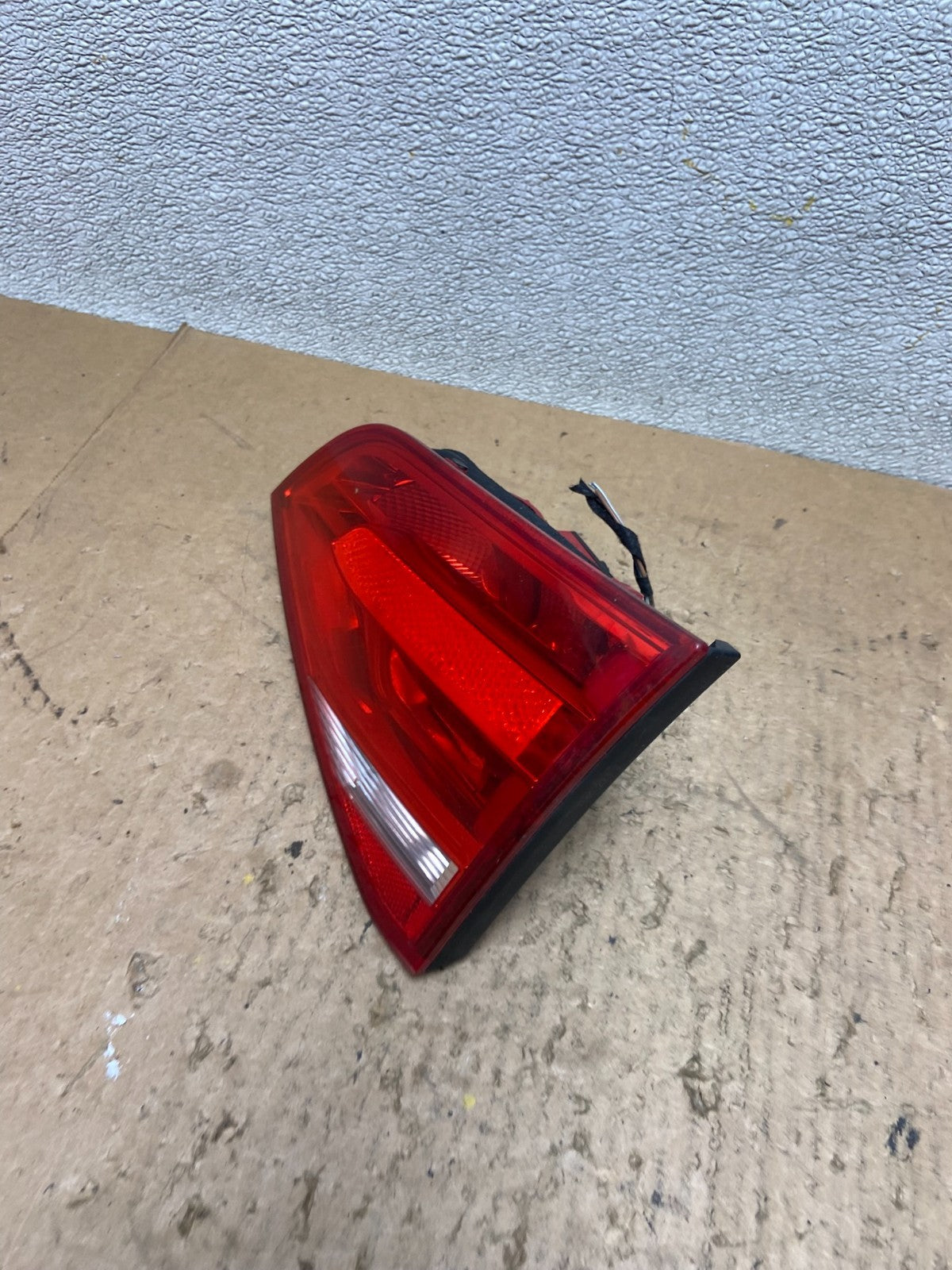 2009 2010 2011 2012 Audi A4 Sedan Right Passenger Inner Tail Light Oem Z9540 DW1
