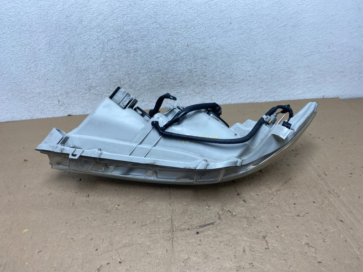 2007 - 2009 Toyota Camry Halogen Right Passenger Headlight AG5544 DW7