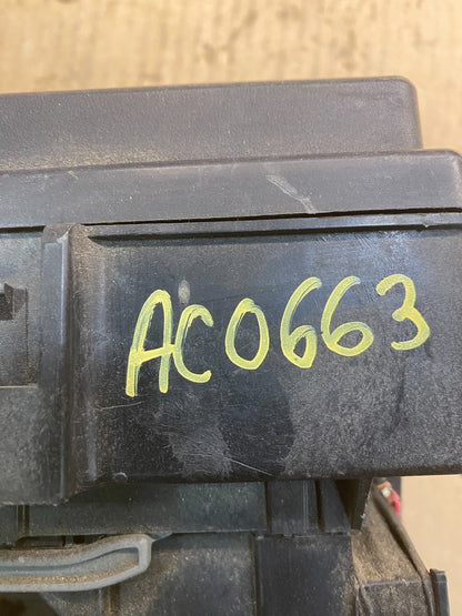 2008 Jeep Grand Cherokee Fuse Box Relay Panel 04692165ab ac0663 DG7