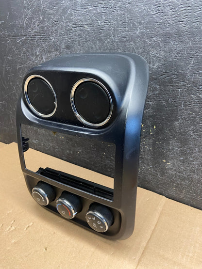 2011 to 2017 Jeep Compass Dash Climate Temperature Control Radio Bezel AI3183 DG1