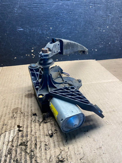 2007 to 2010 Ford Edge Licnoln MKX Rear Windshield Wiper Motor OEM Z9025 DG4