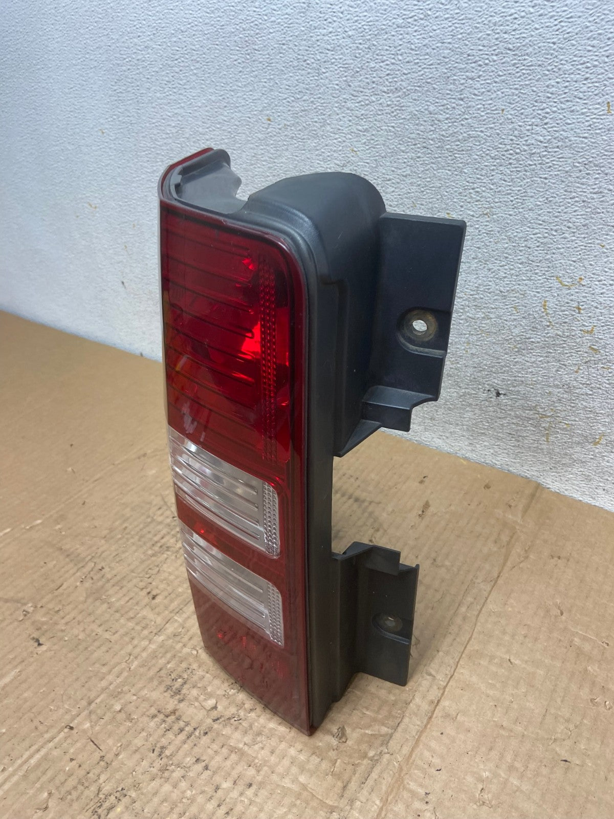 2008 to 2012 Jeep Liberty Left Driver Side Lh Tail Light AI6857 LK1