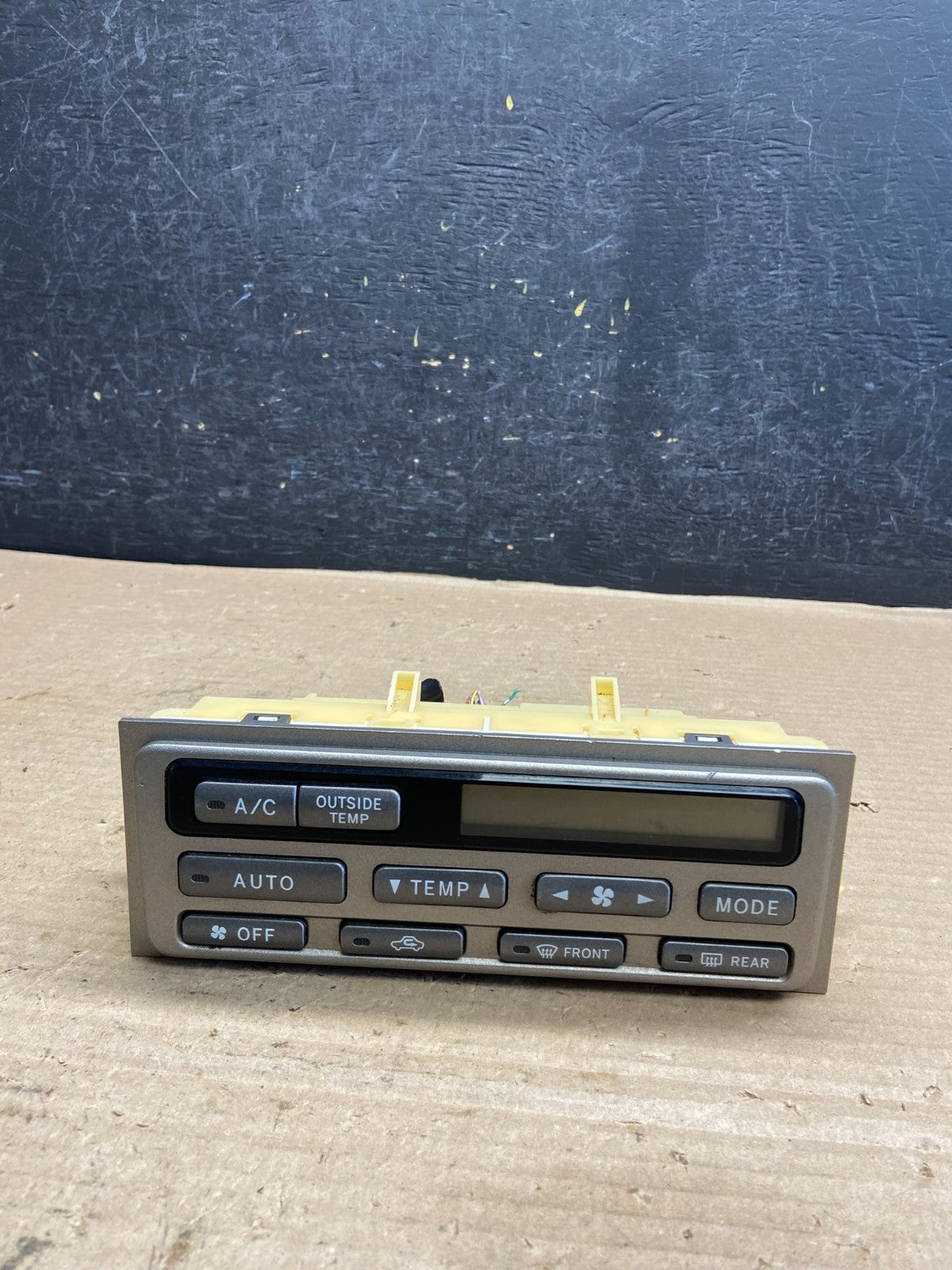 2000 to 2003 Toyota Sienna A/C Climate Heater Temperature Control AH3802 DG0