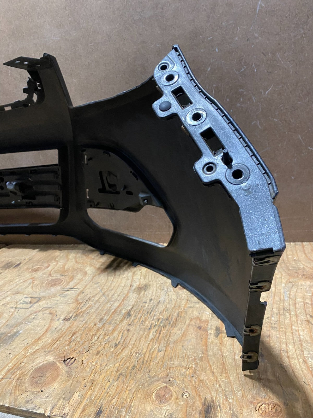 2013 to 2016 Ford Escape Front Bumper Cover X8276 PS9