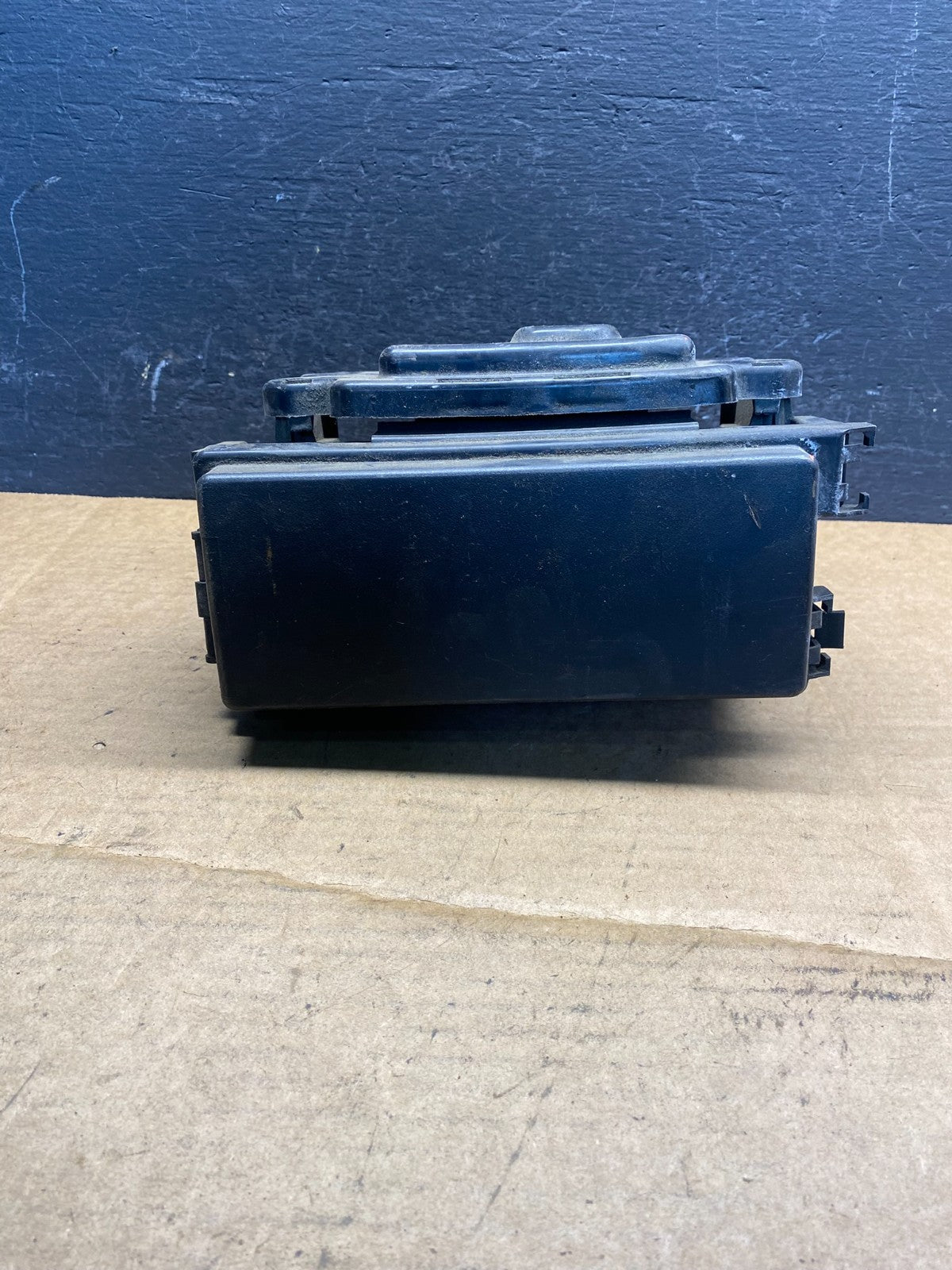 2009 Jeep Grand Cherokee Fuse Box Relay Panel 04692215aa AD7310 DG5