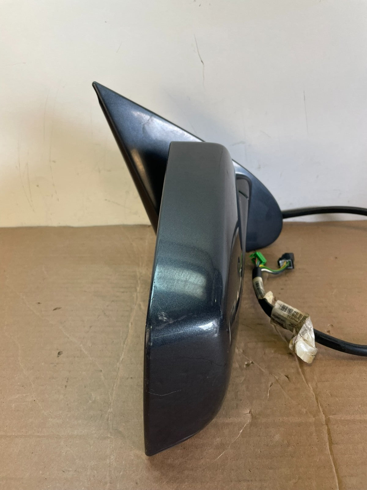 2004 to 2009 Cadillac SRX Right Passenger RH Side View Door Mirror AG9770 DW10