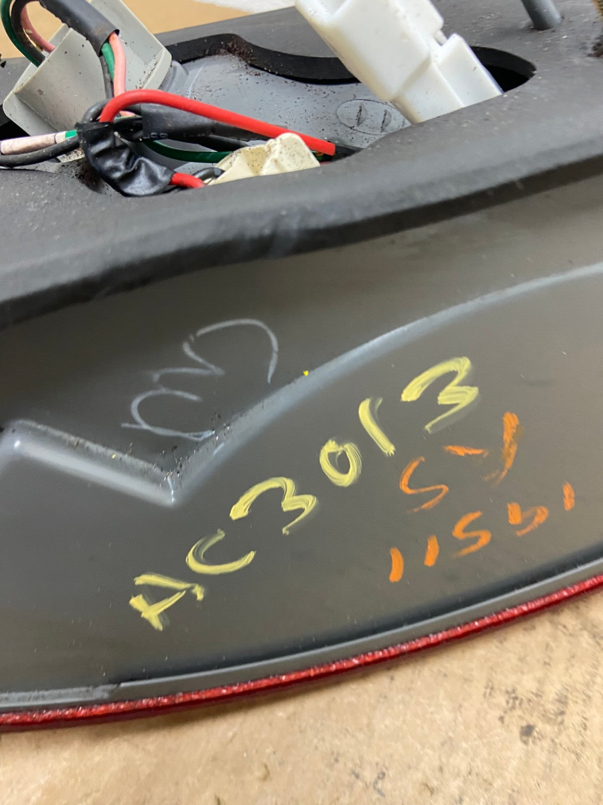 2006 2007 2008 Hyundai Sonata Right Passenger Rh Side Tail Light Oem AC3013 LK6