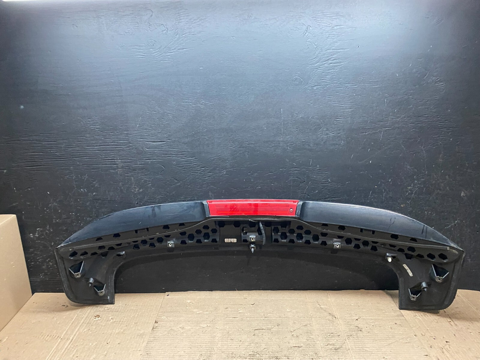 2012 to 2017 Ford Focus SE 4DR Hatchback Trunk Lid Spoiler Wing OEM G8504 DG15