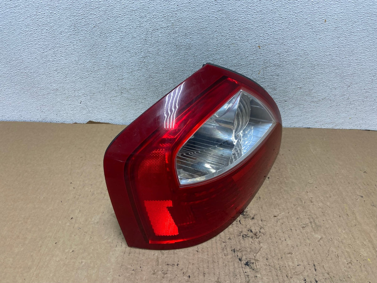 2002 2003 2004 Infiniti Q45 Left Driver LH Side Tail Light AG3230 LK2