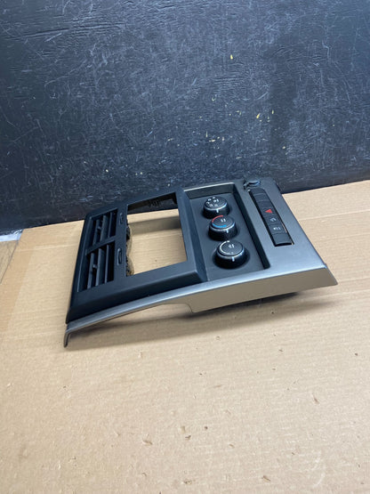 2008 to 2012 Jeep Liberty Dash Climate Temperature Control Radio Bezel AG5101 DG1