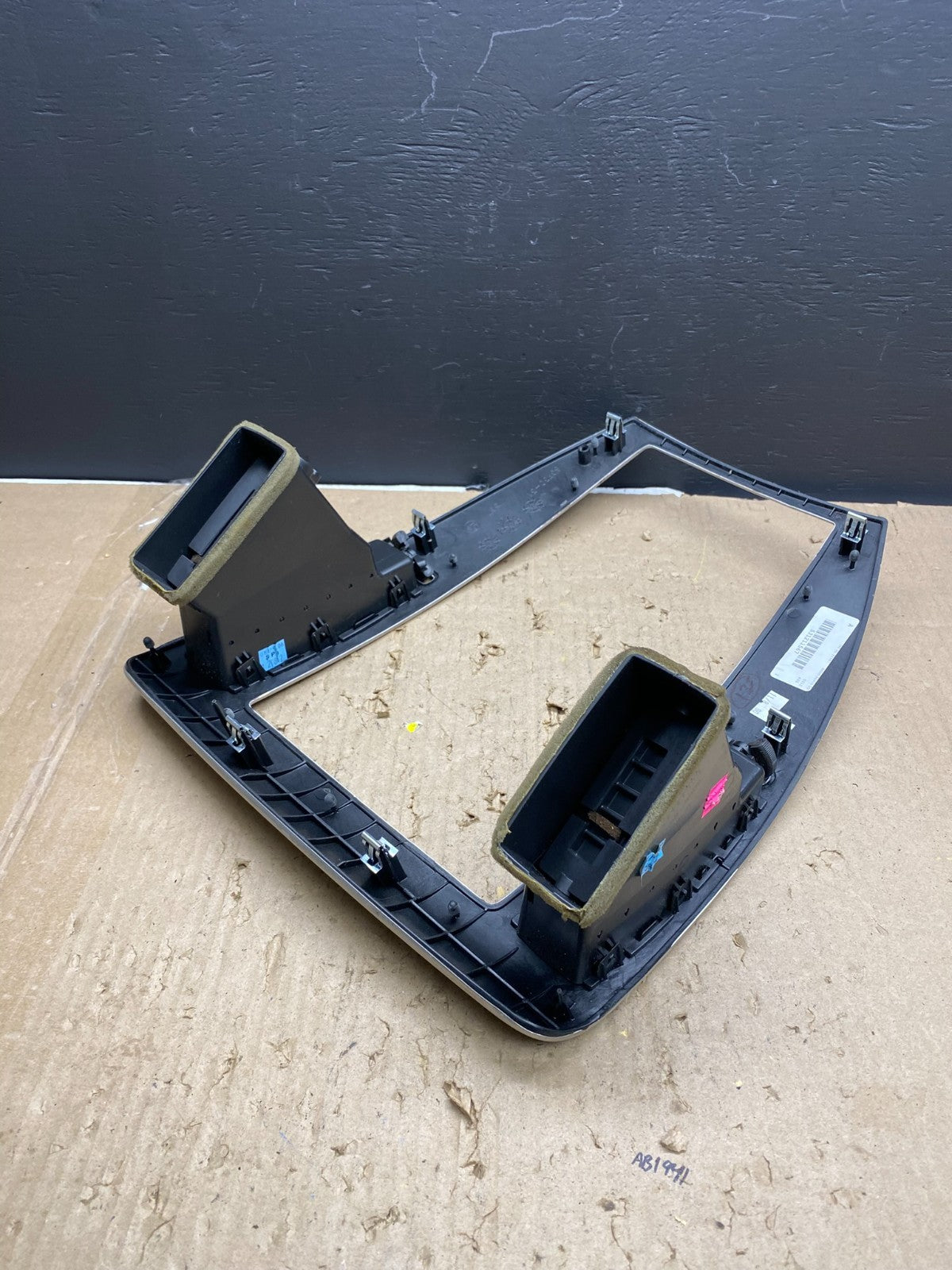 OEM 2007-2011 Cadillac STS Center Dash Trim Radio Bezel Vent Wood AB5684 DG5