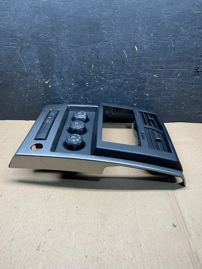 2008 to 2012 Jeep Liberty Dash Climate Temperature Control Radio Bezel R6341 DG4