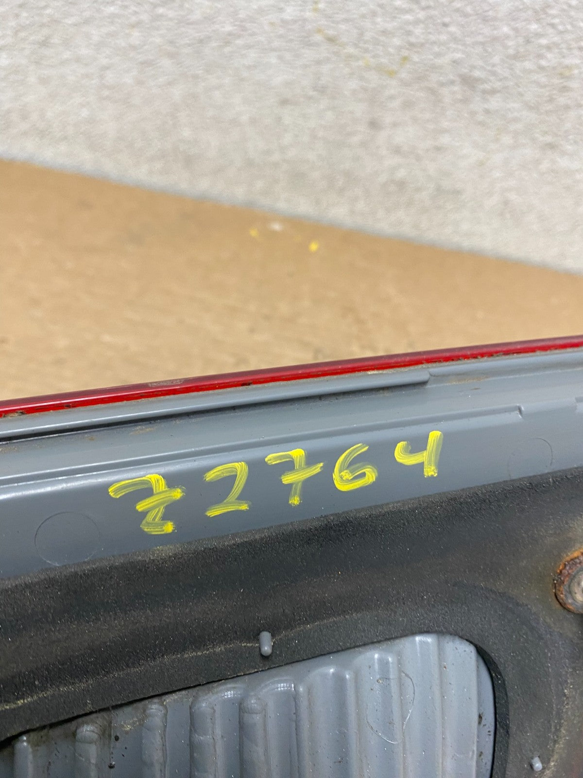 2005 2006 2007 Honda Odyssey Inner Left Driver Lh Tail Light Z2764 DW7