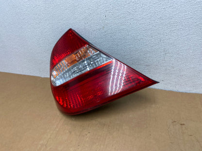 2002 2003 2004 Toyota Camry Left Driver LH Side Tail Light AC8413 LK1