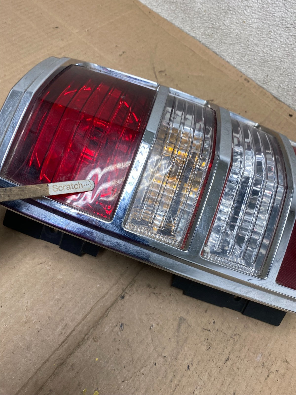 2008 to 2012 Jeep Liberty Right Passenger Rh Side Tail Light Oem R7744 DW3