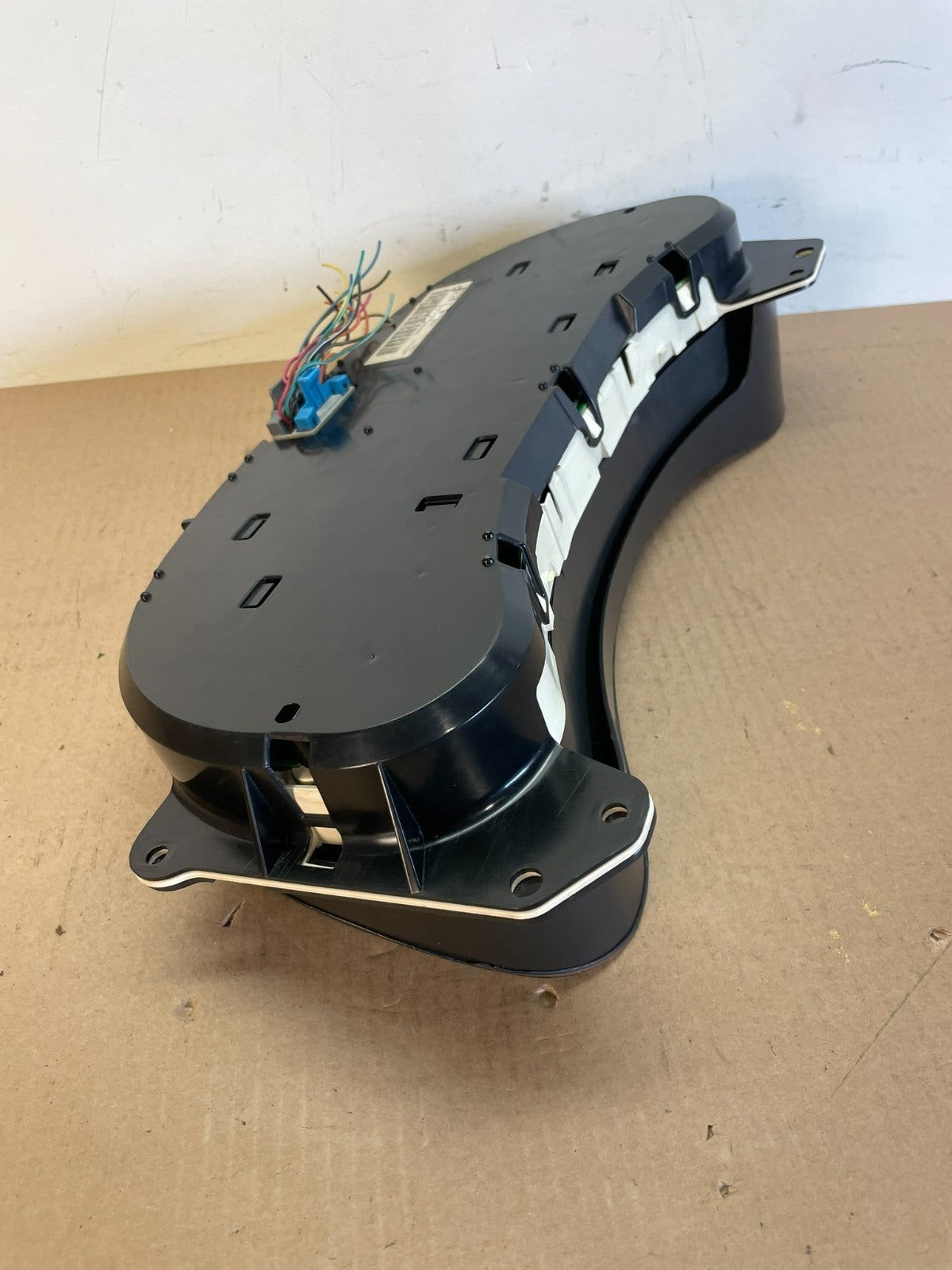 2003 to 2006 Chevrolet Silverado Speedometer Instrument Cluster ai4346 DG4