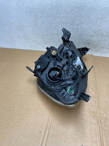 2005 -2006 Honda Crv Cr-v Halogen Headlight Right Passenger Rh AI5718 DW6