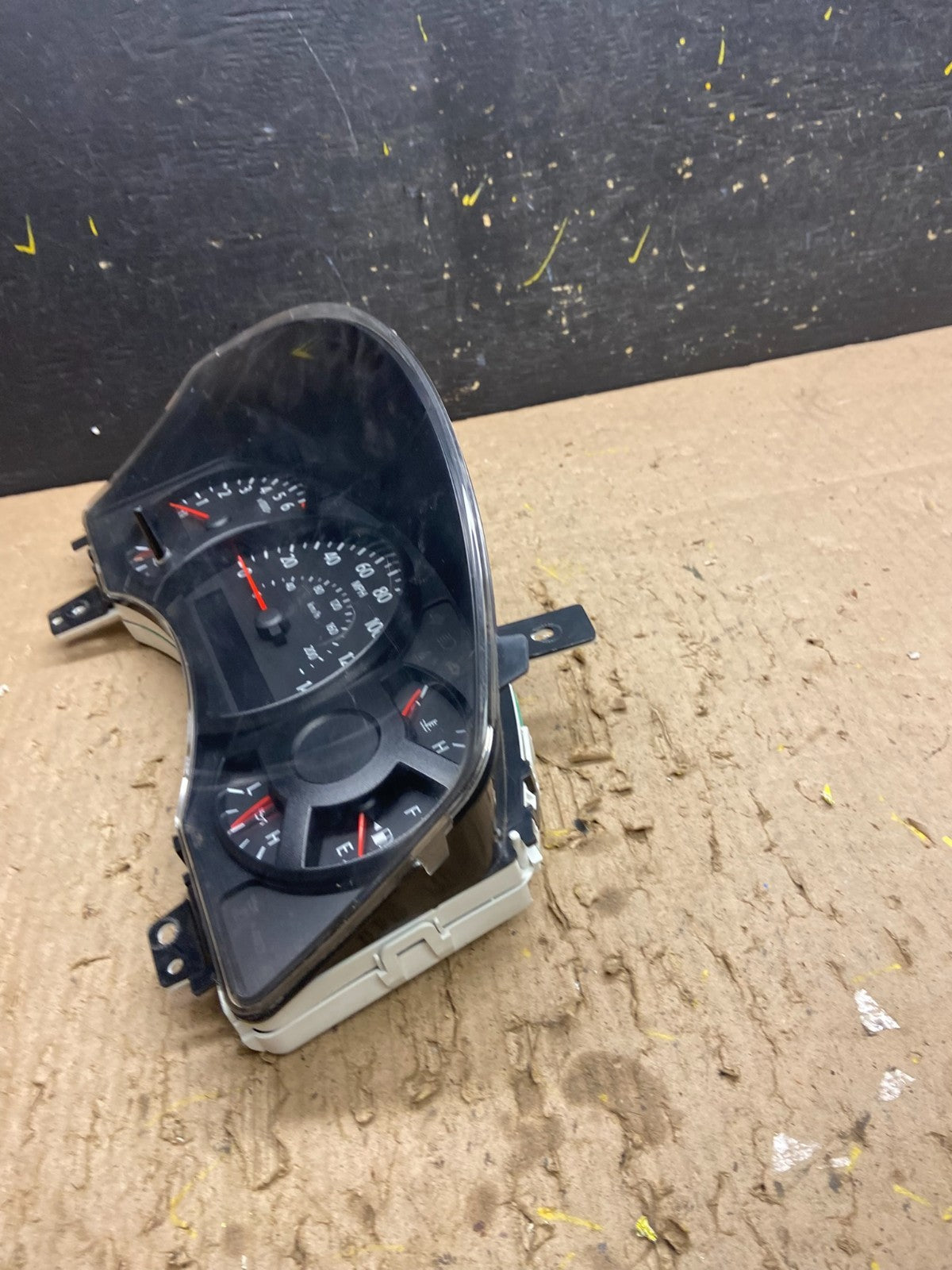 2004 to 2005  Nissan Titan Speedometer Cluster Gauge Bezel T8929 DG3