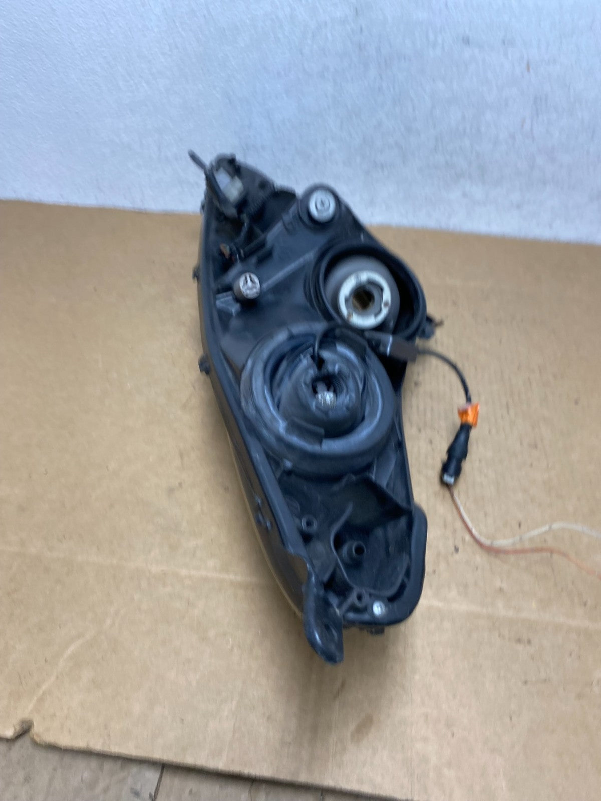 2000 to 2005 Toyota Celica Left Driver LH Halogen Headlight AD4634 DW9