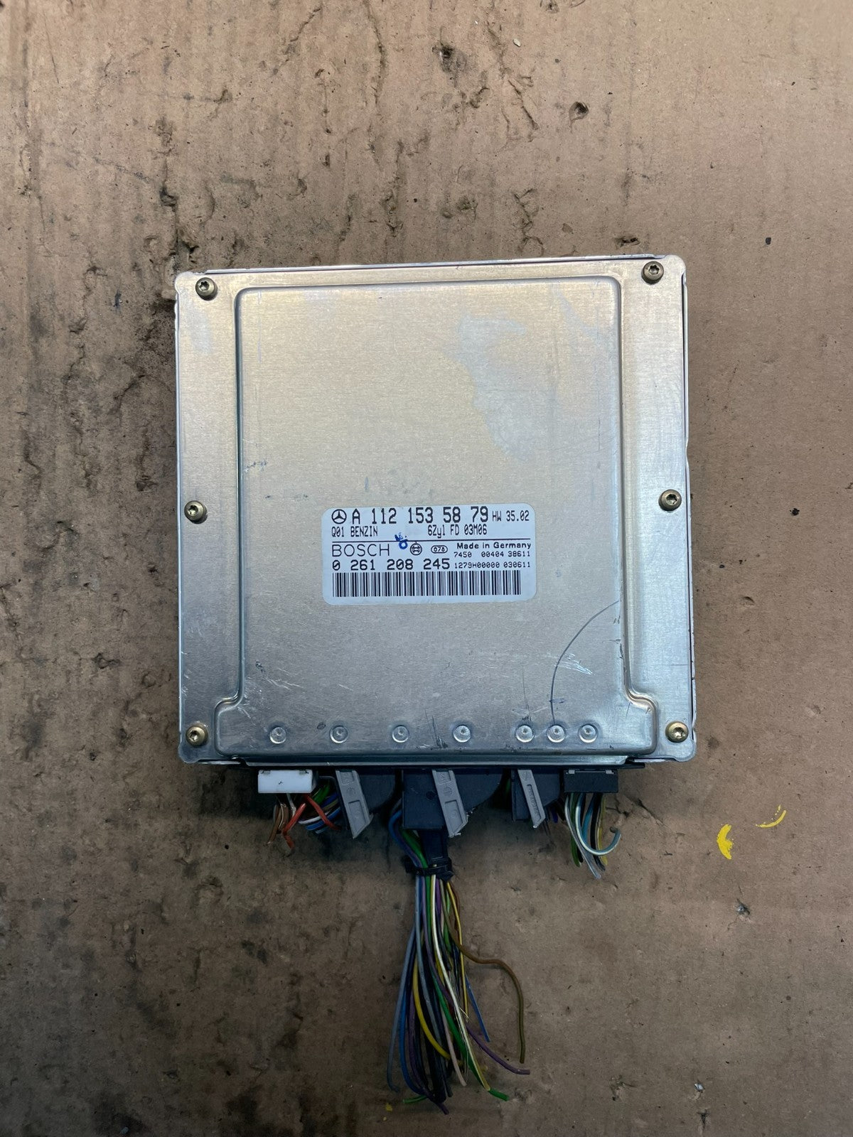 1999 to 2005 Mercedes E320 CLK320 Engine Control ECU Module a1121535879 T7039 DG0