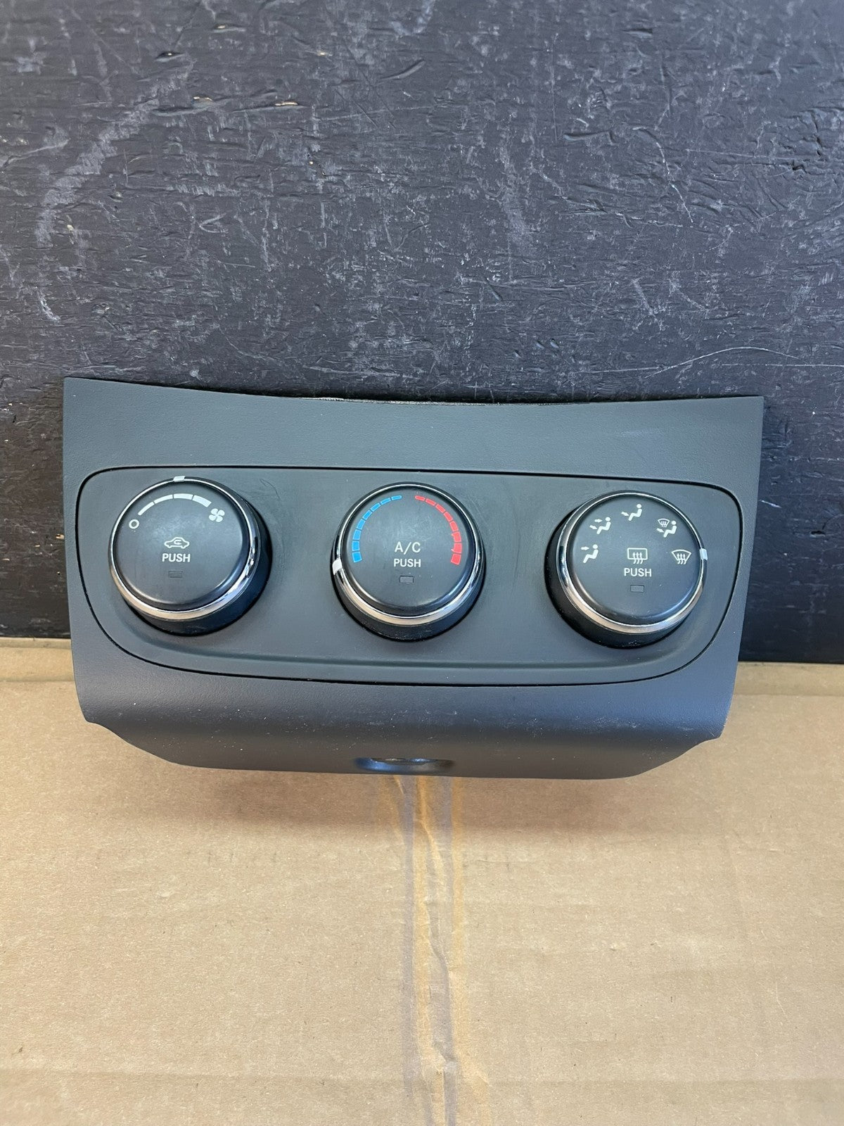 2011-2014 Chrysler 200 Heater AC Climate Switch Temperature Control OE ac5470 DG0