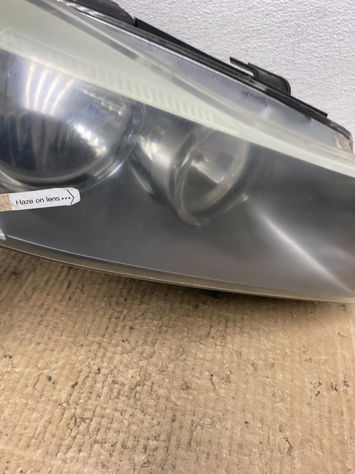 2009-2011 BMW 3 Series 328i 4/D Sedan Headlight Halogen Right Passenger AC41474