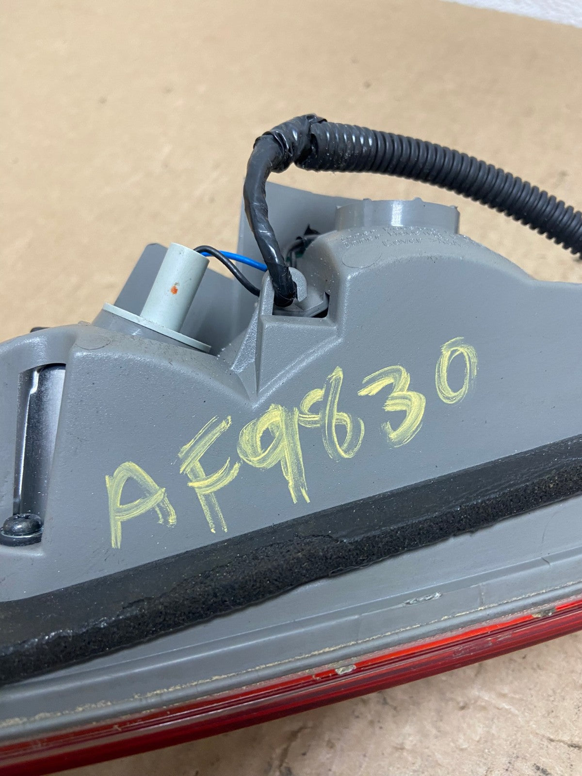 2009 - 2010 Lexus Is250 Is350 Left LH Inner Tail Light AF9830 LK5