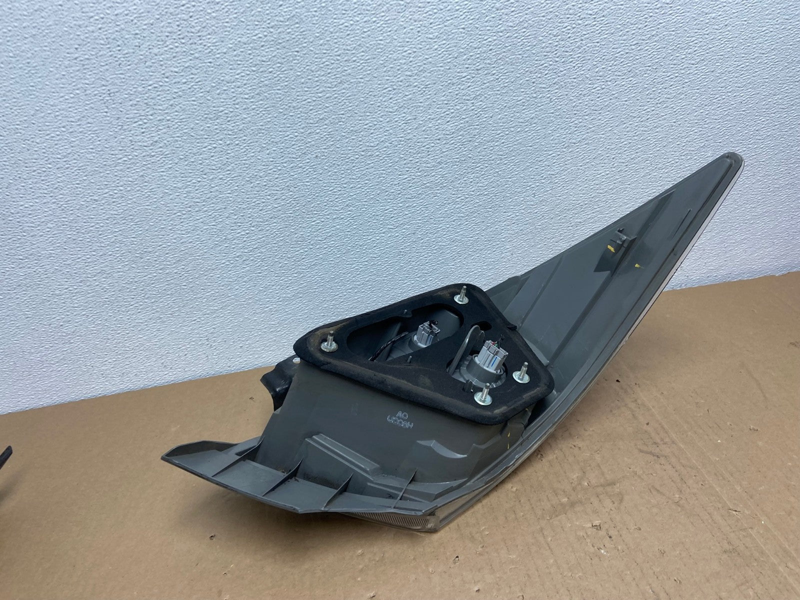 2008 to 2012 Honda Accord Sedan Tail light Right Passenger RH Side AB6472 LK8