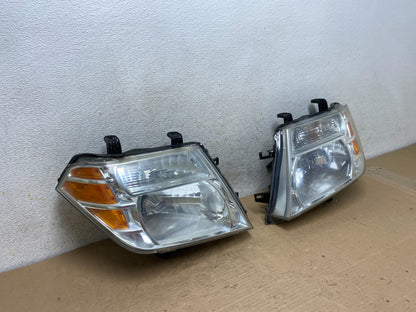 2008 to 2012 Nissan Pathfinder Halogen Headlights Left+Right AH9477 DW2