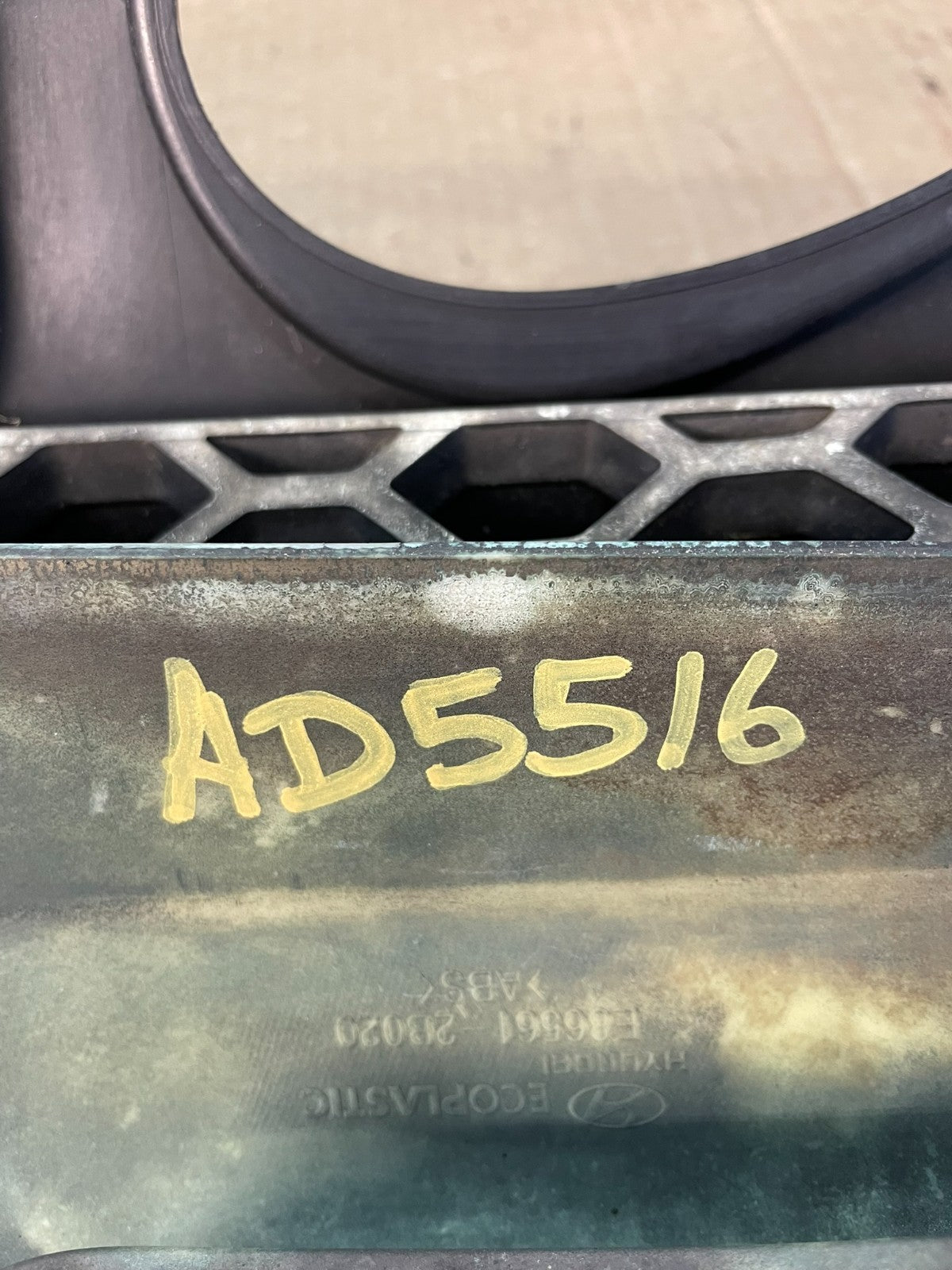 2007 to 2009 Hyundai Santa Fe Front Upper Grill Grille AD5516 DG5