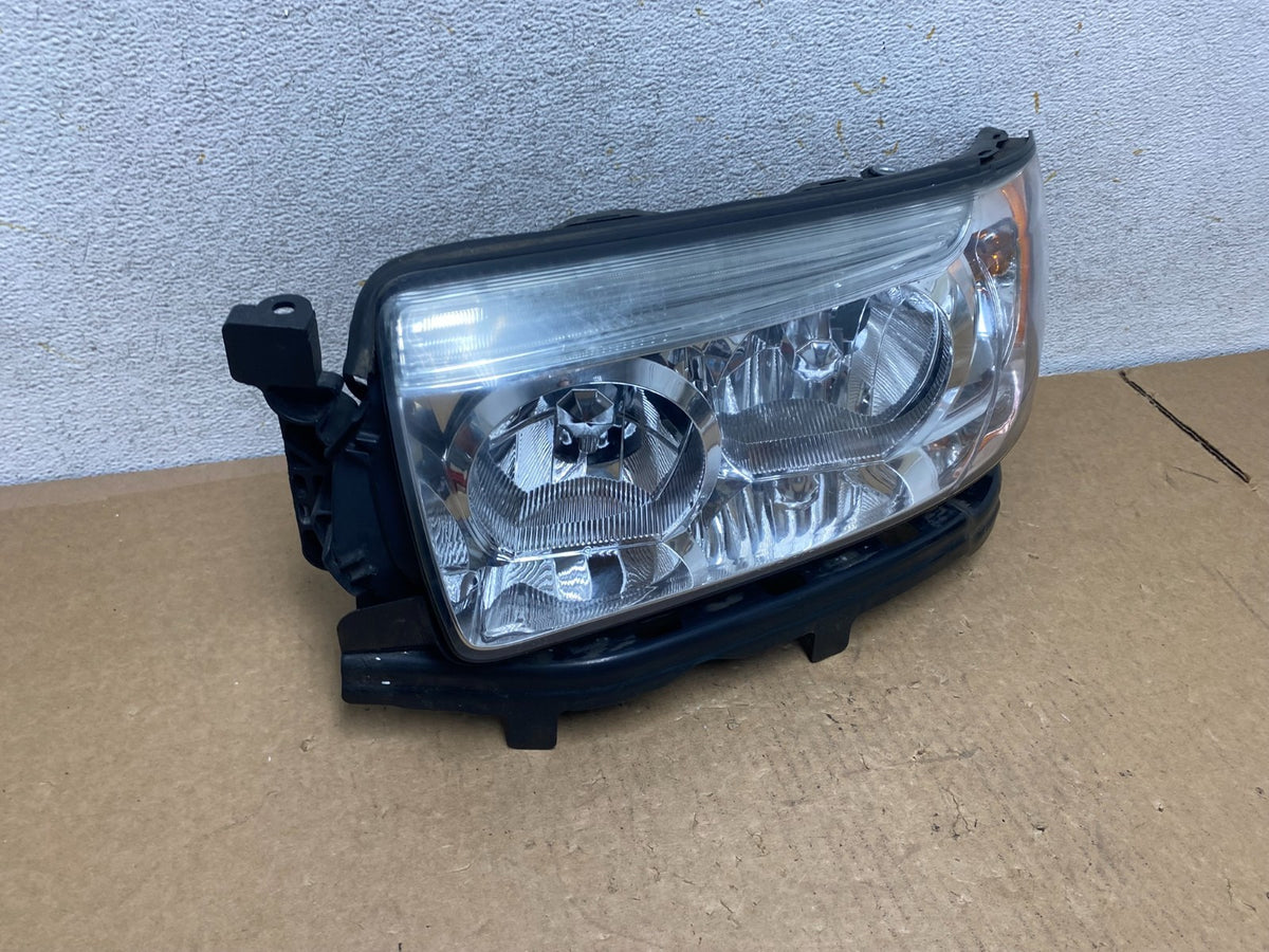 2006 2007 2008 Subaru Forester Left Driver LH Headlight Halogen AI3464 DW2