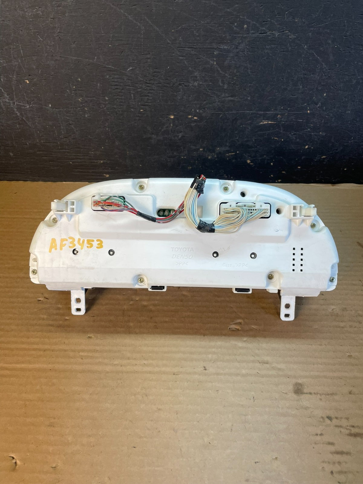 2002 2003 2004 Toyota Camry Speedometer Instrument Cluster AF3453 DW9